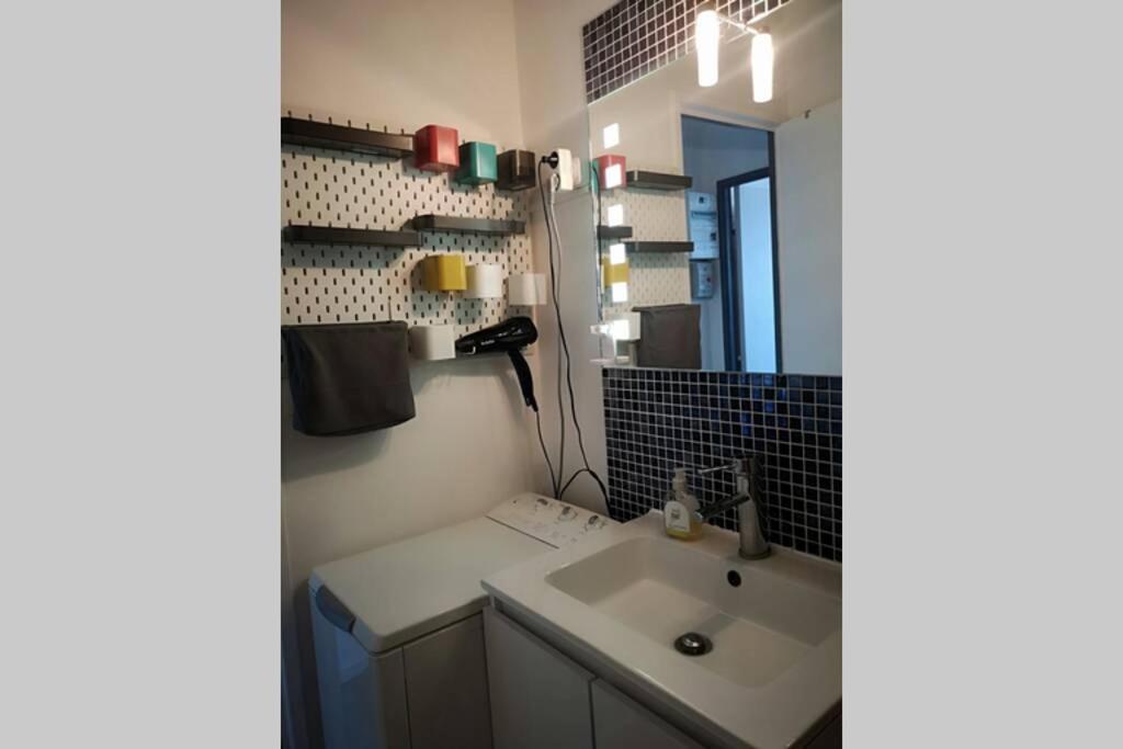 Appartement Studio vue mer 180° à 200 m de la plage en Normandie +parking à Courseulles-sur-Mer Extérieur photo